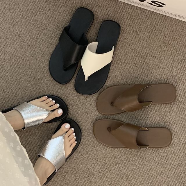 Faux Slide Thong Sandals Leather