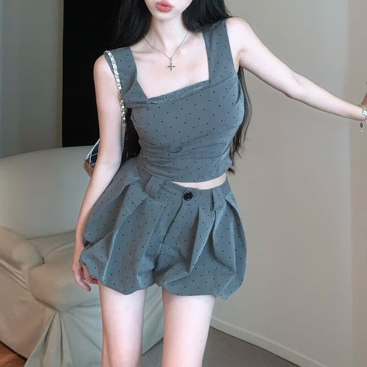 / High Neck Dotted Crop Slim Tank Fit Top Bubble Waist Square Hem Shorts