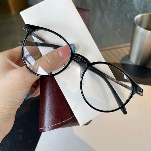 Round Eyeglasses