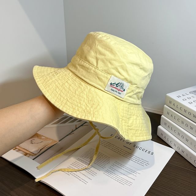 Hat Bucket Lettering