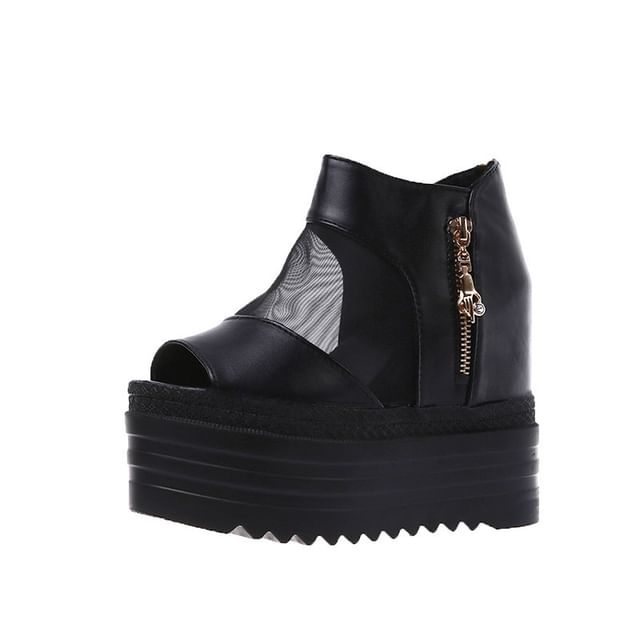 Panel Sandals Mesh Platform