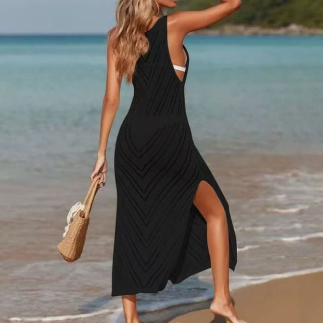 Knit Maxi Dress with U-Neck Sleeveless Silhouette