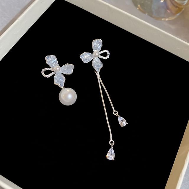 Floral Faux Earring Dangle Pearl