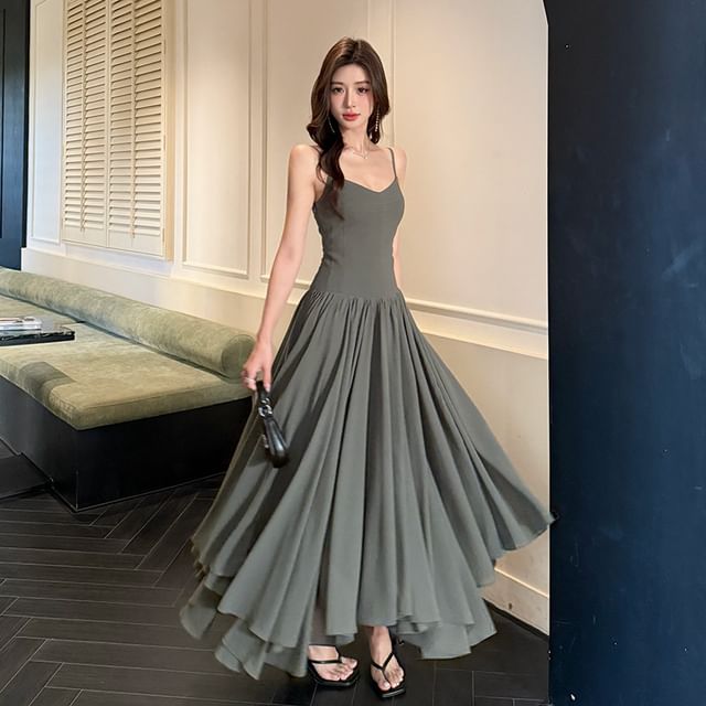 Ruched Open Back Spaghetti Strap V-Neck Maxi A-Line Dress