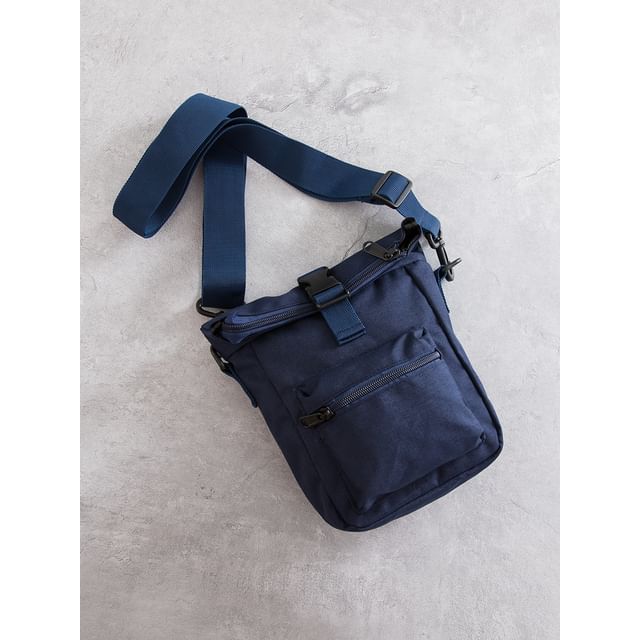 Canvas Plain Shoulder Bag in 5 Colors