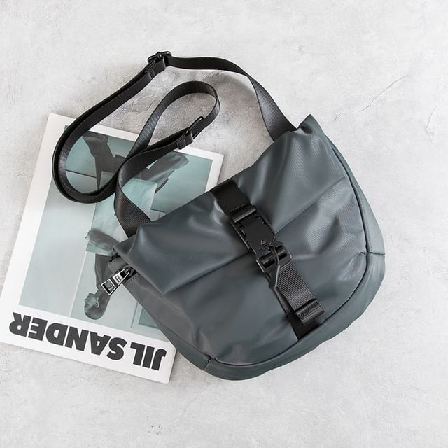 Water Repellent Shoulder Bag