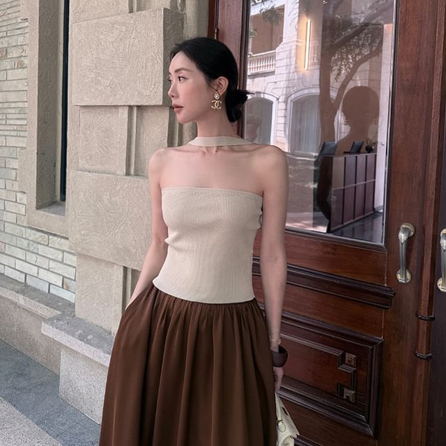 Neck Ribbed Halter Plain Top Knit