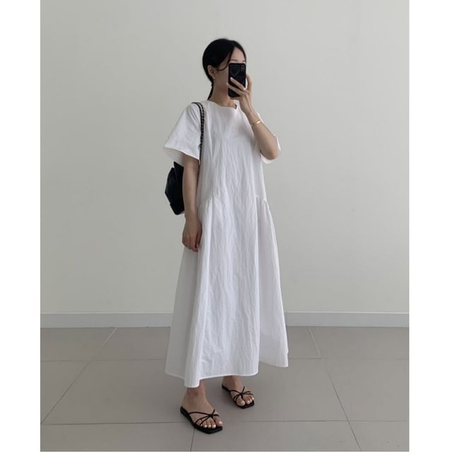 Short-Sleeve Crewneck Plain A-Line Maxi Dress