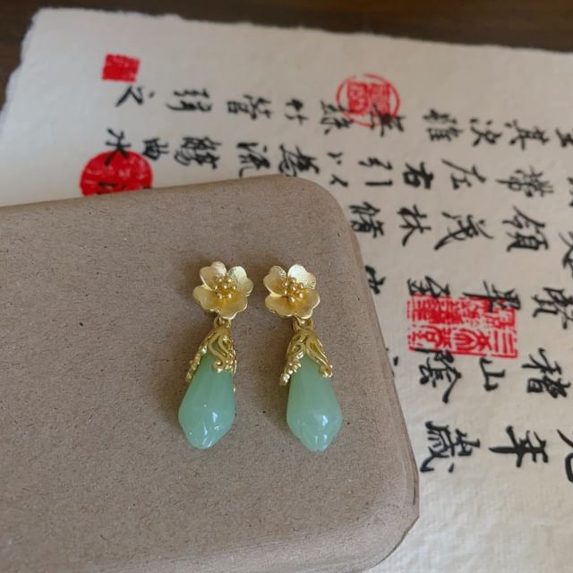Faux Earring Jade Floral Drop