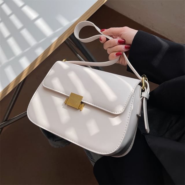Flap Crossbody Shoulder Bag