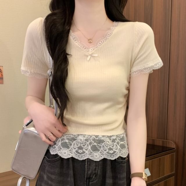V-Neck Short Sleeve Lace Trim T-Shirt