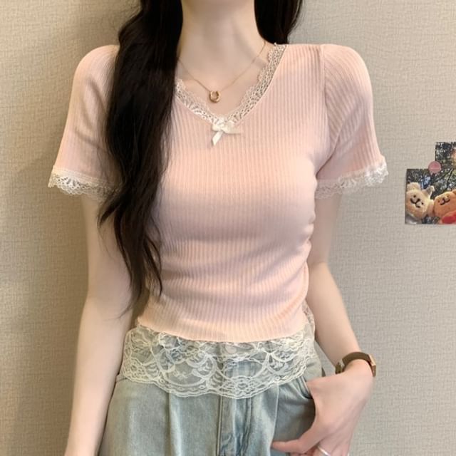 V-Neck Short Sleeve Lace Trim T-Shirt