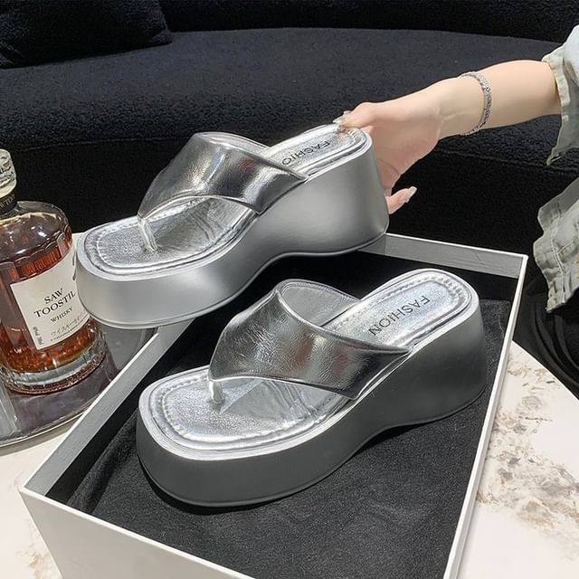 Platform Heel Wedge Flip-Flops