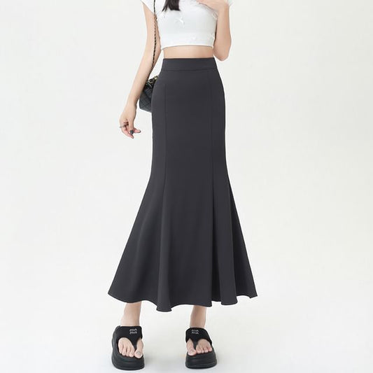 High-Rise Slit Midi Fishtail Skirt