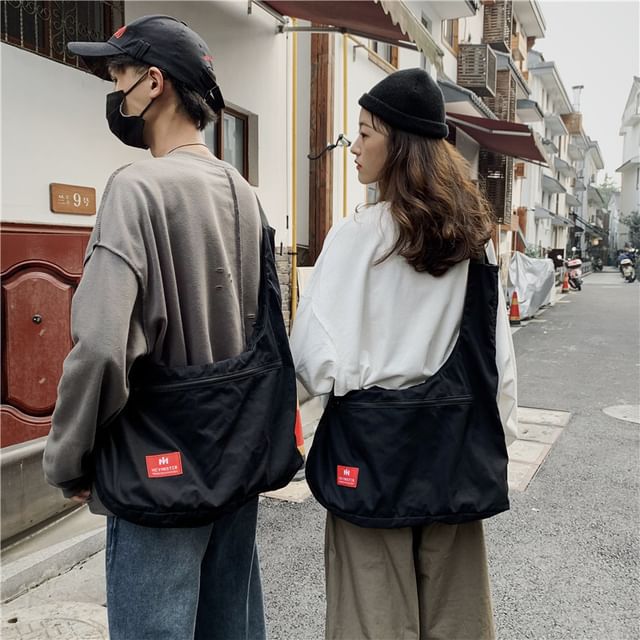 Messenger Tag Lettering Bag