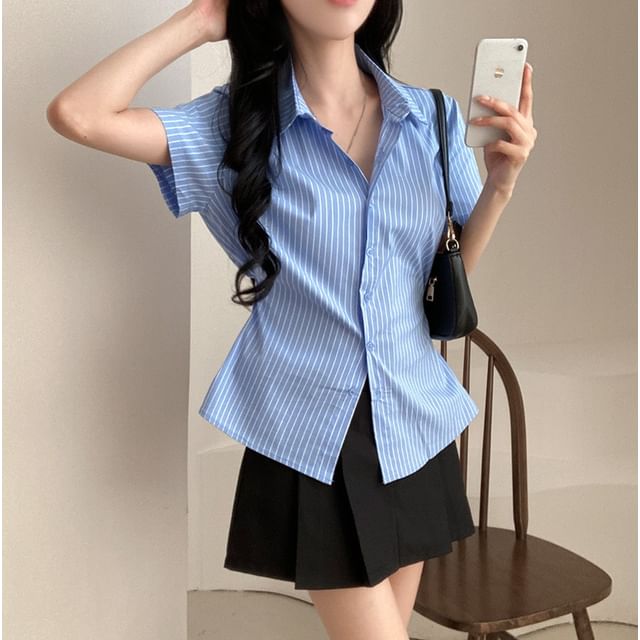 Striped Slim-Fit Short-Sleeved Shirt