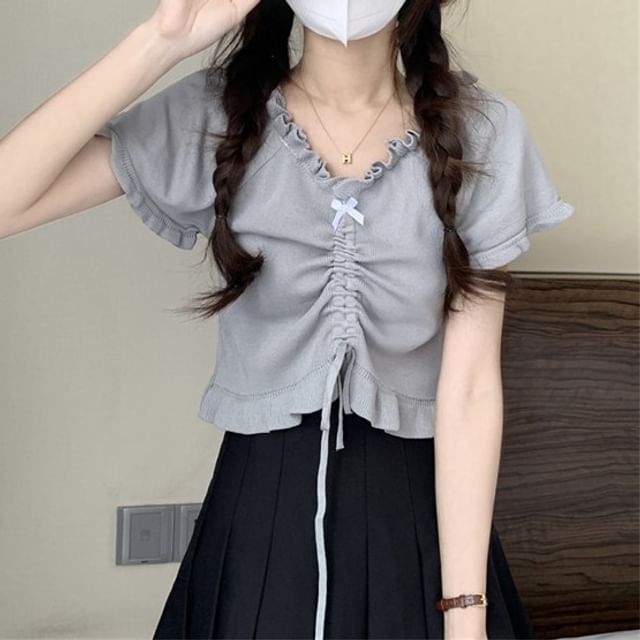 Plain Frill-Trimmed Ruched Drawstring V-Neck Cropped Tee