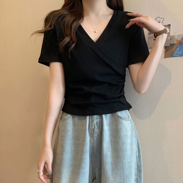 Plain Sleeveless V-Neck Wrap-Style Gathered Tee