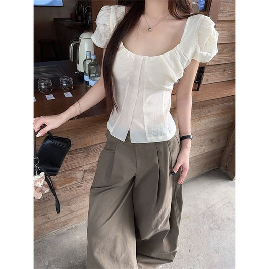 Puff Sleeve Square-Neck Plain Slim-Fit Blouse / Low Rise Baggy Cargo Pants