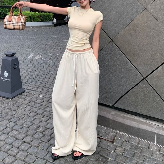 Striped Round-Neck Short-Sleeved Tee / Drawstring-Waist Wide-Leg Pants