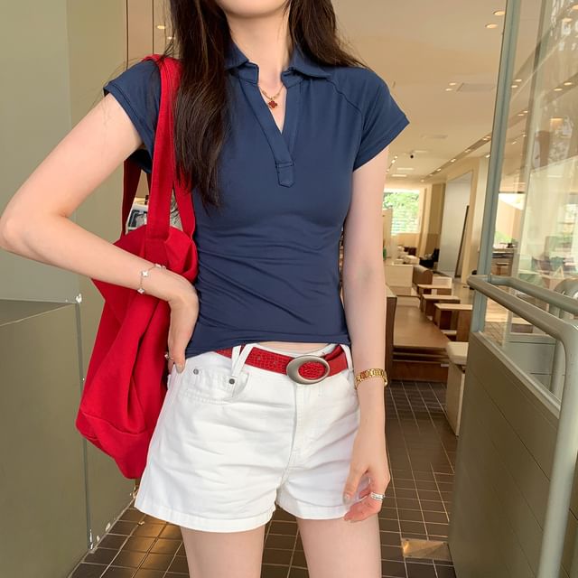 Plain Slim-Fit V-Neck Short-Sleeved Polo Shirt