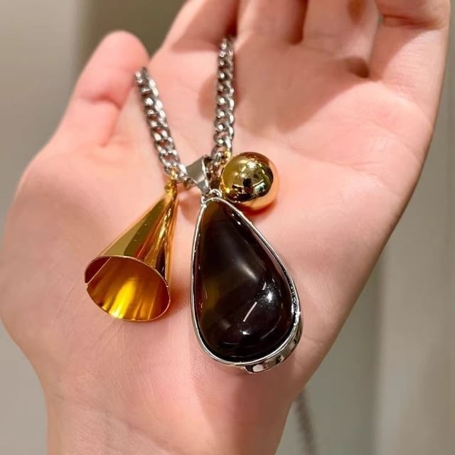 Resin Chain Cuban Droplet Pendant Necklace