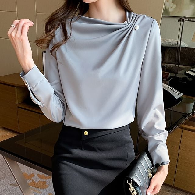 Plain Ruched Long-Sleeved Blouse