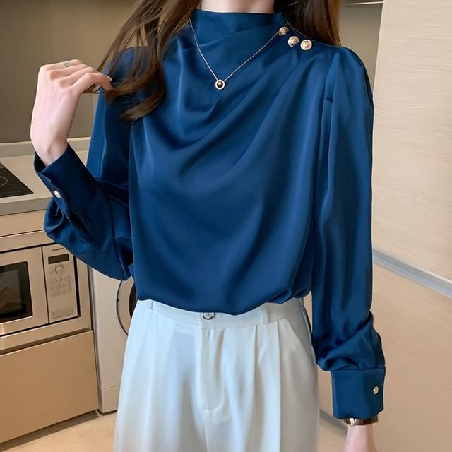 Plain Ruched Mock-Neck Long-Sleeved Blouse