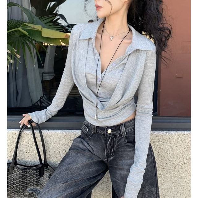 Plain Slim-Fit Mock-Layer Sleeved Cropped Tee