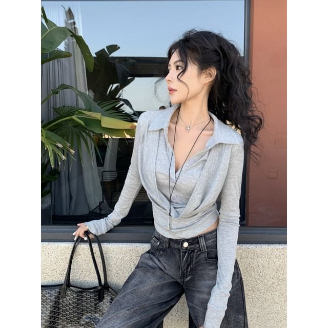 Plain Slim-Fit Mock-Layer Sleeved Cropped Tee