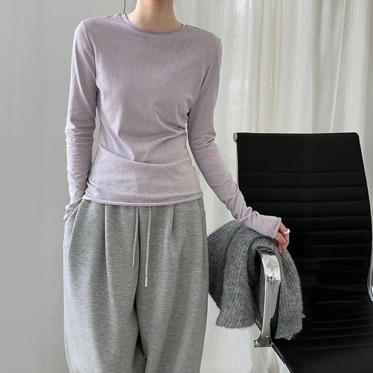 Round-Neck Long-Sleeved Slim-Fit Tee