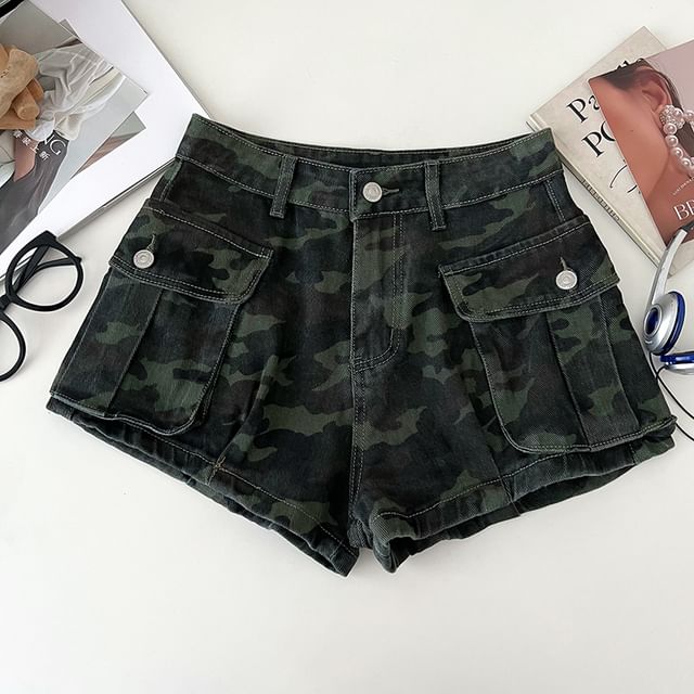 Mid Waist Denim Cargo Hot Pants