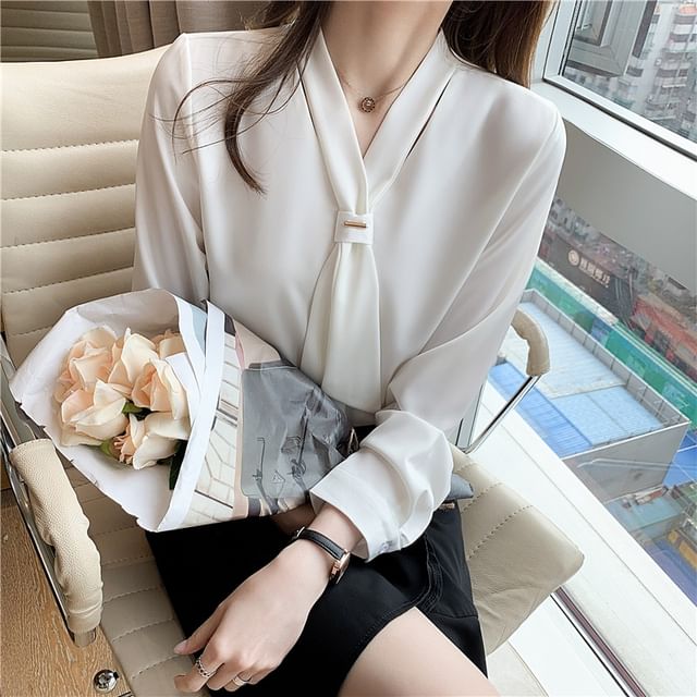 Plain Tie-Neck Sleeved Blouse