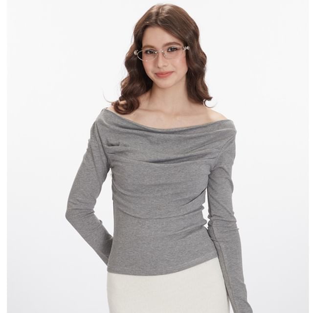 Off-Shoulder Long-Sleeved Plain Slim-Fit T-Shirt