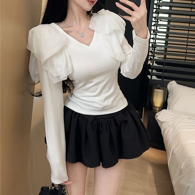 Plain Ruffle-Panel V-Neck Sleeved T-Shirt