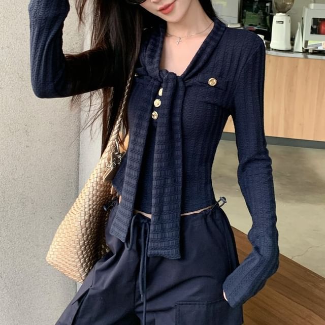 Long-Sleeve Tie-Neck Plain Crop Knit Top / Drawstring Waist Baggy Cargo Pants