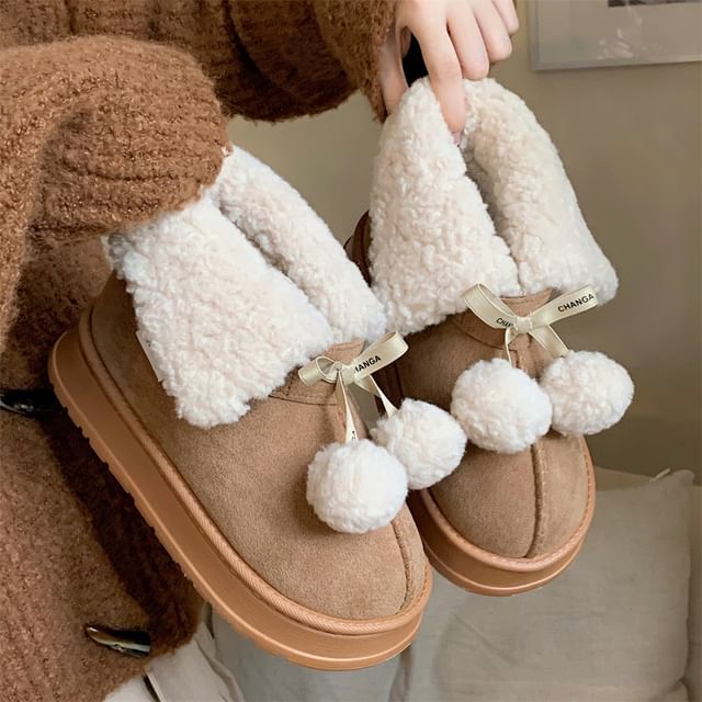 Platform Lace-Up Back Short Snow Boots