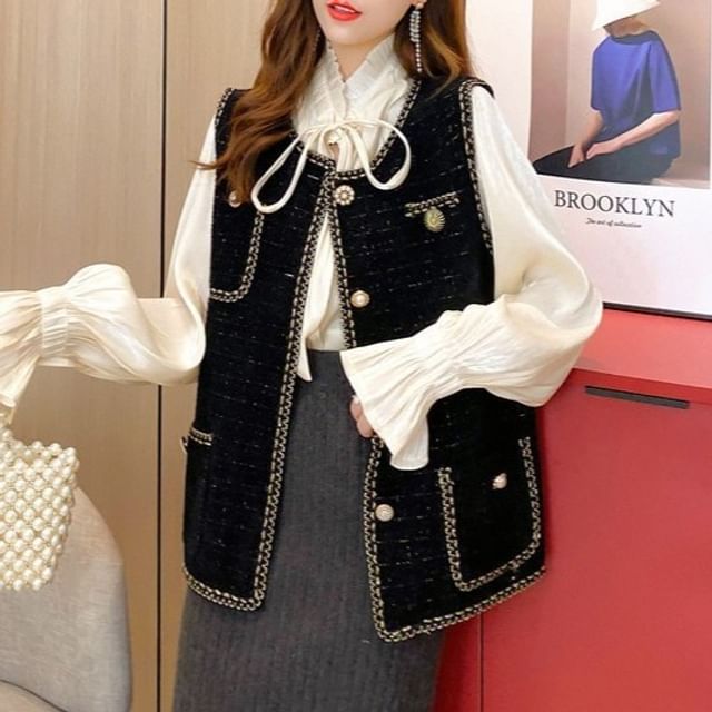 Round Neck Tweed Faux Pearl Button Vest