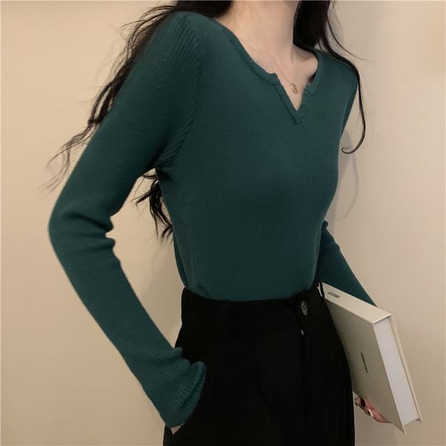 Notch-Neck Long-Sleeve Ribbed Knit Tee