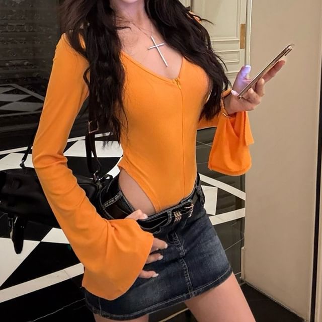 V-Neck Long-Sleeved Bodysuit Top in Solid Color