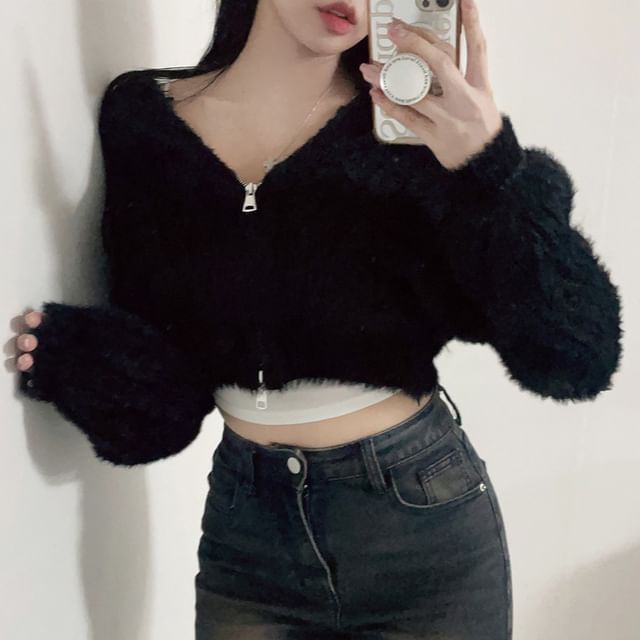 Cable Knit Zip-Front Cropped Hoodie in Solid Color