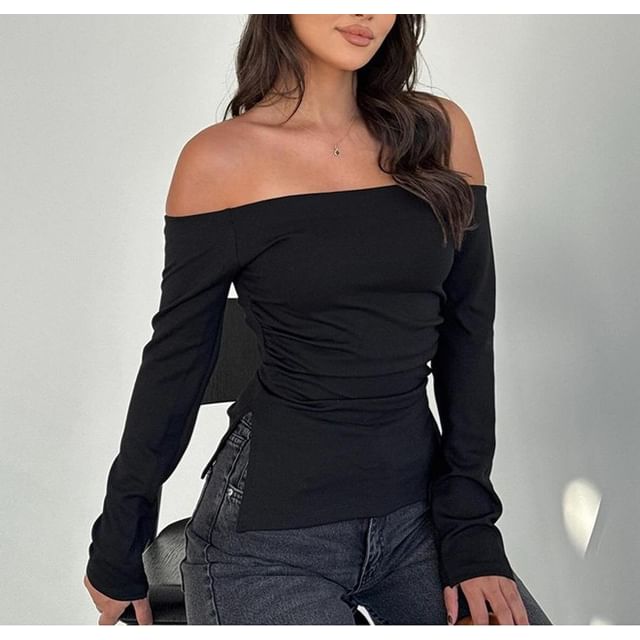 Slim-Fit Long-Sleeved T-Shirt with Off-Shoulder Design and Slit Detail