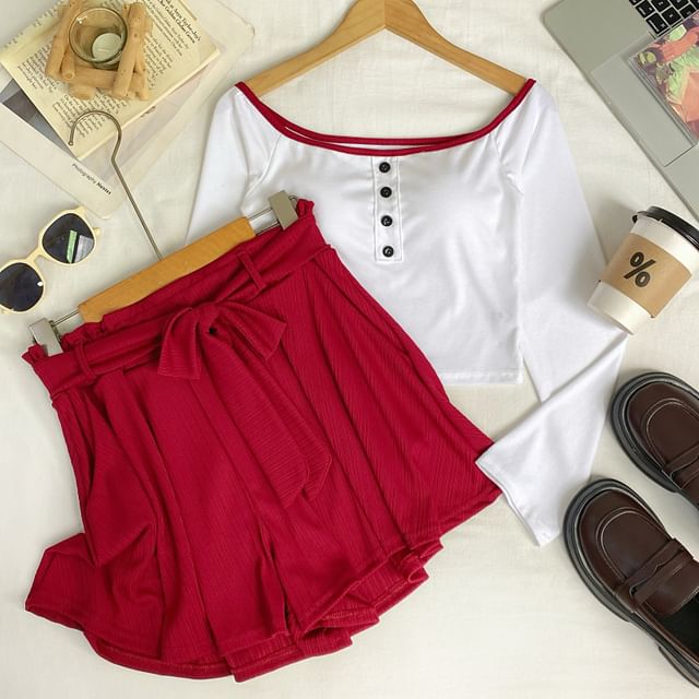 Off-Shoulder Padded Crop Tee & High Waist Wide Leg Shorts Set