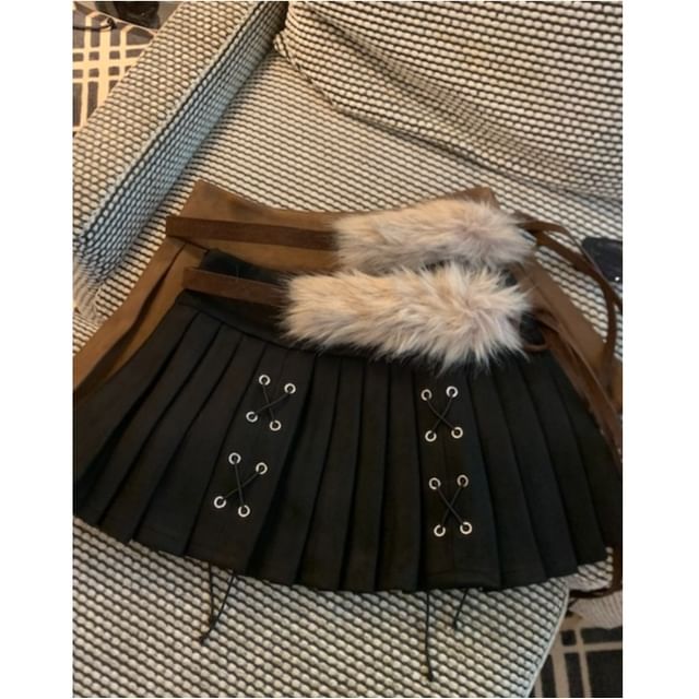 High Rise Mini Pleated Skirt