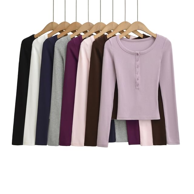 Plain Crop Tee with Scoop Henley Neck and Long Sleeves