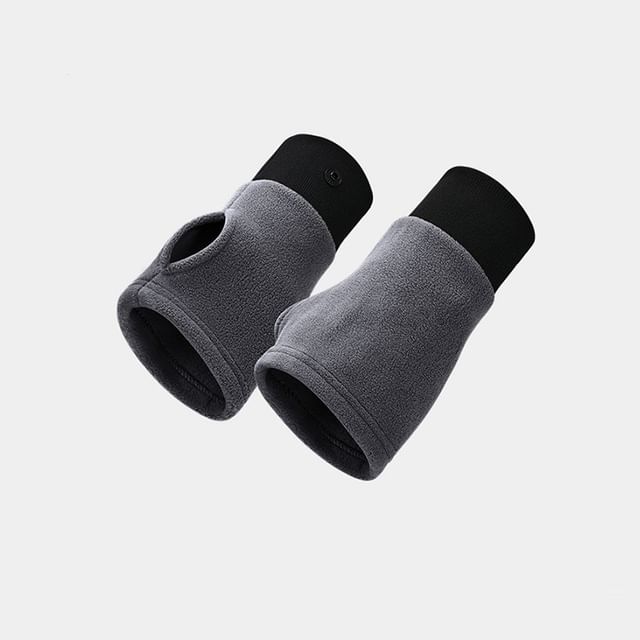 Fingerless Knit Gloves