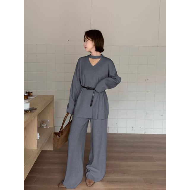 Set: V-Neck Sweater with High-Waist Wide Leg Trousers