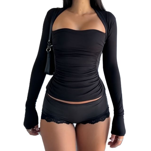 Queen Anne Neckline Cropped Knit Top