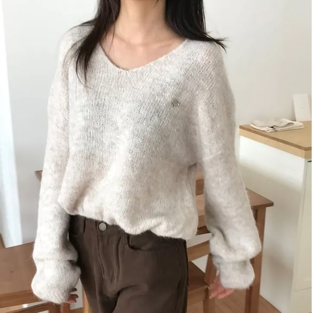 Relaxed V-Neck Drop Shoulder Knitwear
