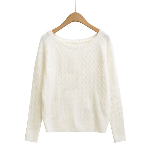 Crew Neck Cable Knit Pullover Sweater with Ribbed Cuffs